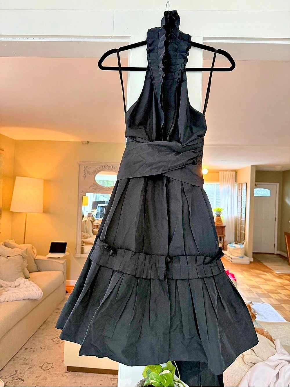 BCBGMAXAZRIA Black Ruffle Midi Dress Size 2 Like New